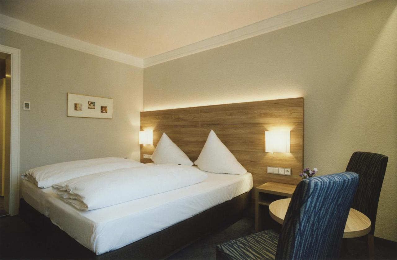 Jedermann 3* Monaco di Baviera